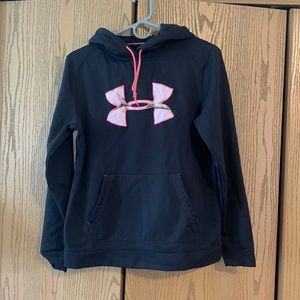 Women’s medium Under Armour hoodie.